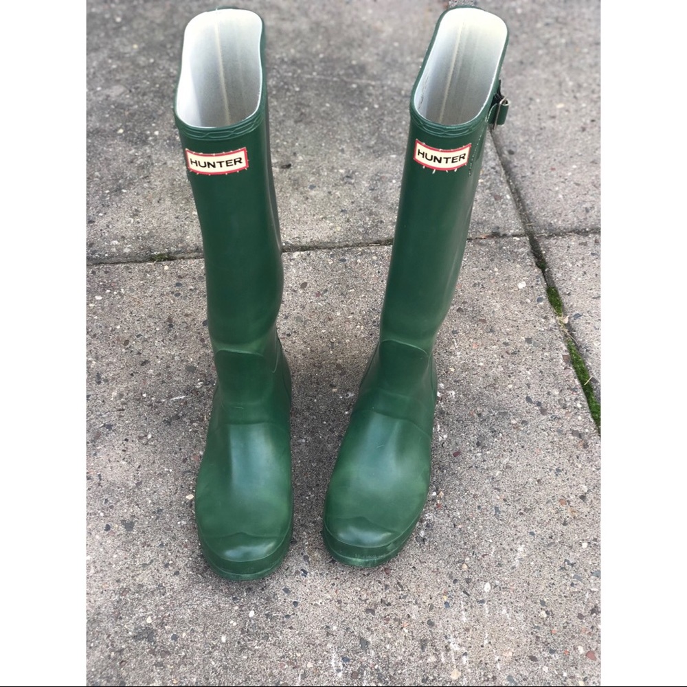 ‼️Sold‼️Womens Hunter tall rain boots size 8 - Picture 1 of 6
